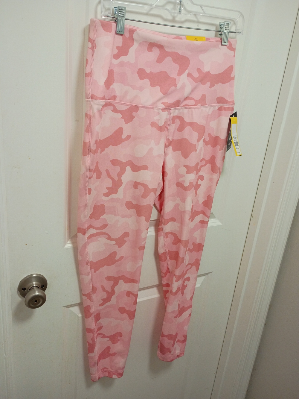 ZELOS Pink Camo High-Waist Leggings - Picture 3 of 10